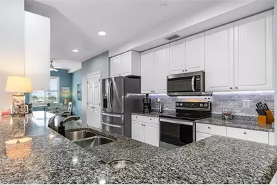 24399 Baltic Avenue #202, Punta Gorda, FL 33955 - Photo 9