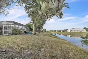 272 Broadmoor Ln, Rotonda West, FL 33947 - Photo 63