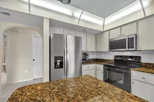 272 Broadmoor Ln, Rotonda West, FL 33947 - Photo 21