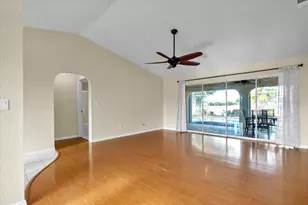 272 Broadmoor Ln, Rotonda West, FL 33947 - Photo 15