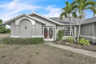 272 Broadmoor Ln, Rotonda West, FL 33947 - Photo 7