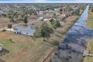 272 Broadmoor Ln, Rotonda West, FL 33947 - Photo 67