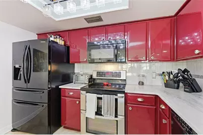 3250 Southshore Drive #51B, Punta Gorda, FL 33955 - Photo 5