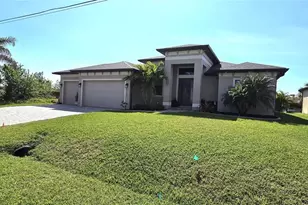 17350 Bayharbor Cir, Port Charlotte, FL 33948 - Photo 3
