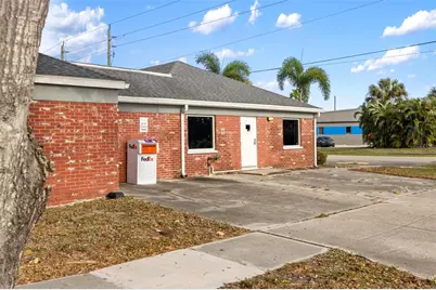 128 W Charlotte Avenue, Punta Gorda, FL 33950 - Photo 23