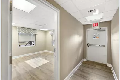 128 W Charlotte Avenue, Punta Gorda, FL 33950 - Photo 9