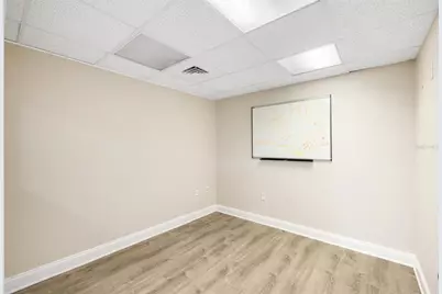 128 W Charlotte Avenue, Punta Gorda, FL 33950 - Photo 15