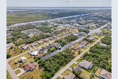 18706 Fort Smith Circle, Port Charlotte, FL 33948 - Photo 9