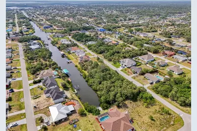 18706 Fort Smith Circle, Port Charlotte, FL 33948 - Photo 11