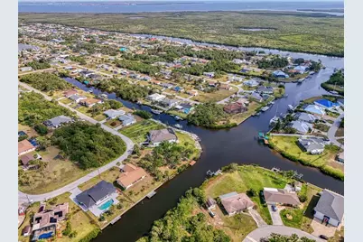 18706 Fort Smith Circle, Port Charlotte, FL 33948 - Photo 21