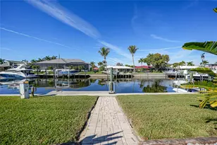 33 Ocean Dr, Punta Gorda, FL 33950 - Photo 37