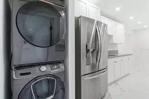 390 Hazel Cir, Punta Gorda, FL 33982 - Photo 15