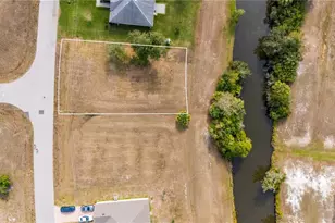 403 San Cristobal Ave, Punta Gorda, FL 33983 - Photo 1