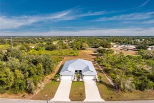 1036 San Cristobal Ave, Punta Gorda, FL 33983 - Photo 51