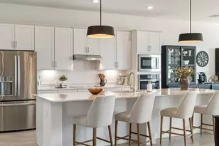 8580 Shr Lk Dr, Englewood, FL 34224 - Photo 9