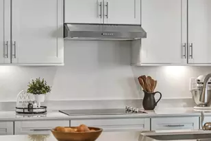 8580 Shr Lk Dr, Englewood, FL 34224 - Photo 17