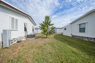 723 Riverview Cir, North Port, FL 34287 - Photo 33