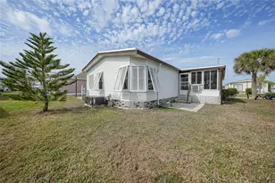 723 Riverview Cir, North Port, FL 34287 - Photo 31