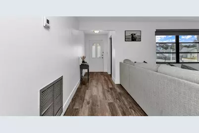 21499 Sheldon Avenue, Port Charlotte, FL 33952 - Photo 5