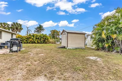 21499 Sheldon Avenue, Port Charlotte, FL 33952 - Photo 37