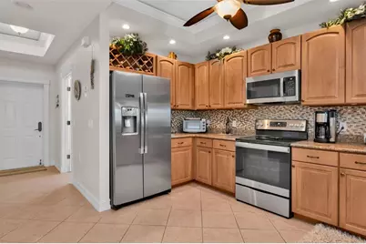 3233 Purple Martin Drive #122, Punta Gorda, FL 33950 - Photo 5