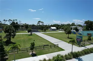 82 W Wentworth St, Englewood, FL 34223 - Photo 17