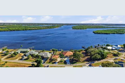 3260 Peace River Drive, Punta Gorda, FL 33983 - Photo 1