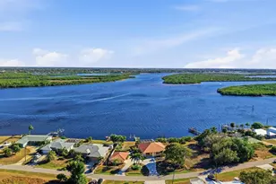 3260 Peace River Dr, Punta Gorda, FL 33983 - Photo 1