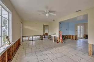 426 Harvey St, Punta Gorda, FL 33950 - Photo 5