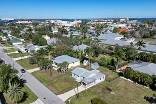 426 Harvey St, Punta Gorda, FL 33950 - Photo 3