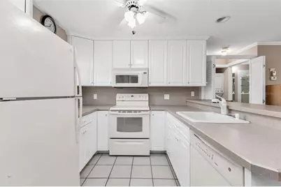 25100 Sandhill Boulevard #201, Punta Gorda, FL 33983 - Photo 7