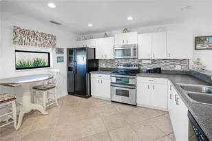 175 Kings Hwy, Punta Gorda, FL 33983 - Photo 5