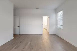 7773 Lakes Edge Ln, Port Charlotte, FL 33981 - Photo 11