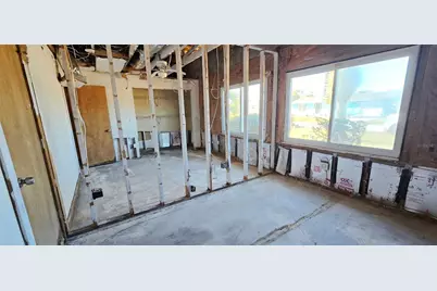 322 Sailfish Lane, Punta Gorda, FL 33982 - Photo 9