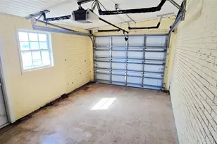 322 Sailfish Ln, Punta Gorda, FL 33982 - Photo 11