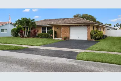 1540 NW 10th Street, Boca Raton, FL 33486 - Photo 1