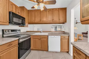 4318 Eastwood Dr, Sarasota, FL 34232 - Photo 19