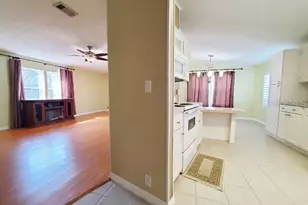 27205 Jones Loop Rd # 31, Punta Gorda, FL 33982 - Photo 11