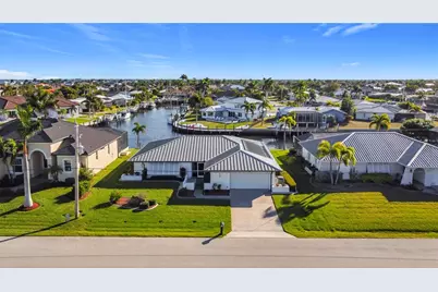 68 Colony Point Drive, Punta Gorda, FL 33950 - Photo 5