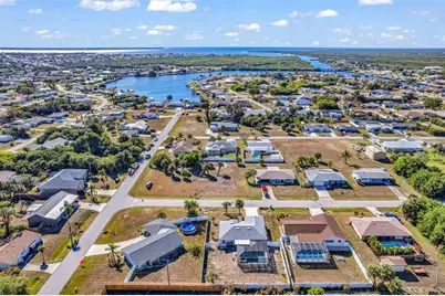 410 Garfield Avenue NW, Port Charlotte, FL 33952 - Photo 67