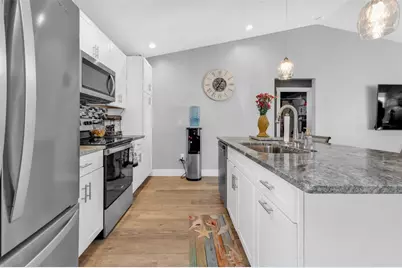 410 Garfield Avenue NW, Port Charlotte, FL 33952 - Photo 15