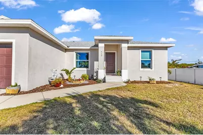 410 Garfield Avenue NW, Port Charlotte, FL 33952 - Photo 7