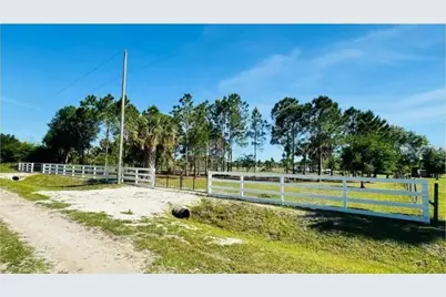 19788 284th Street NW, Okeechobee, FL 34972 - Photo 7