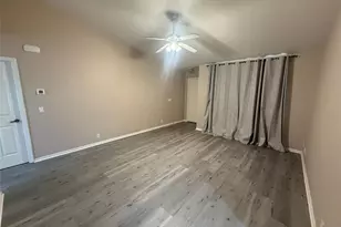 2868 N Salford Blvd, North Port, FL 34286 - Photo 7