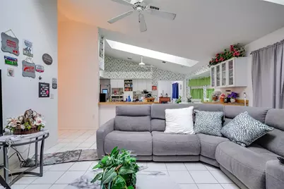 5173 Lydia Court, Spring Hill, FL 34608 - Photo 7