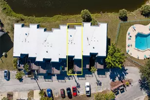 3242 Ramblewood Dr N, Sarasota, FL 34237 - Photo 23