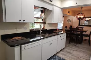 8137 Galbut Ave, North Port, FL 34291 - Photo 15