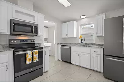 1000 Kings Highway #111, Punta Gorda, FL 33980 - Photo 17