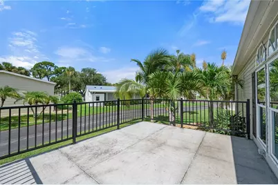 1000 Kings Highway #111, Punta Gorda, FL 33980 - Photo 35