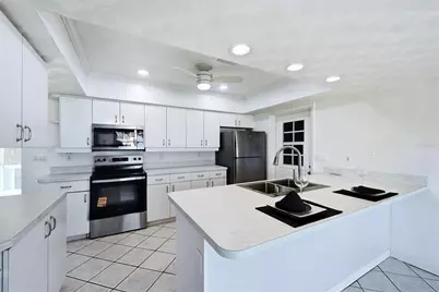 270 Southland Road, Venice, FL 34293 - Photo 3